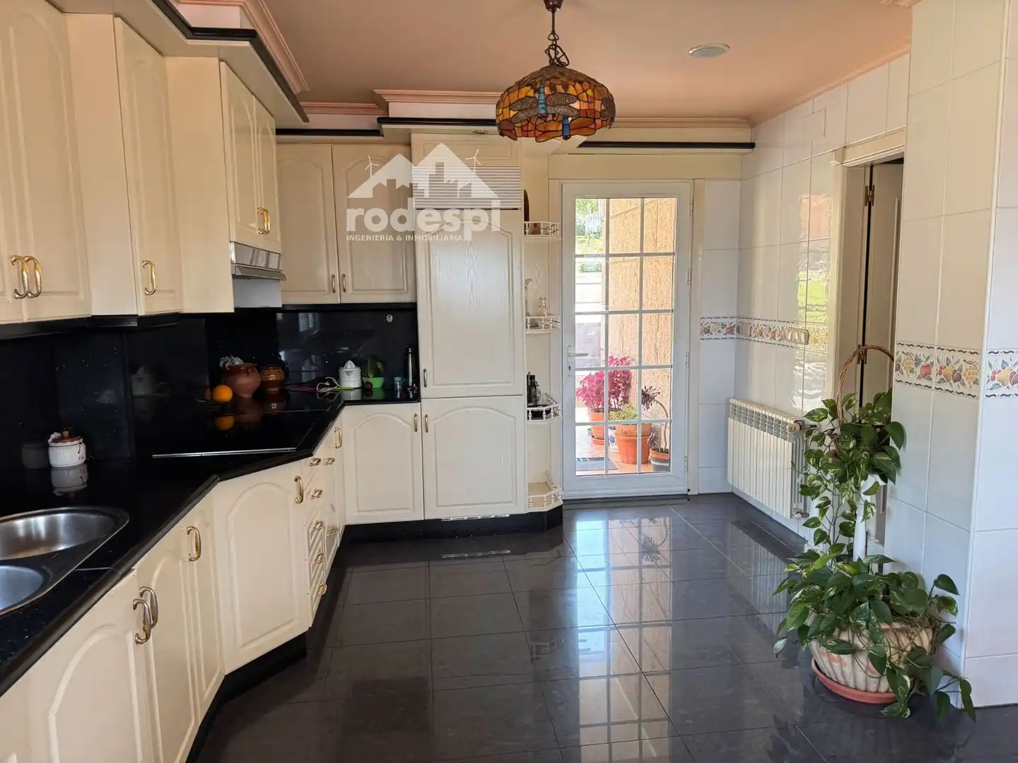 Cocina de Casa o chalet en venta en Cortegada con Calefacción, Terraza y Trastero