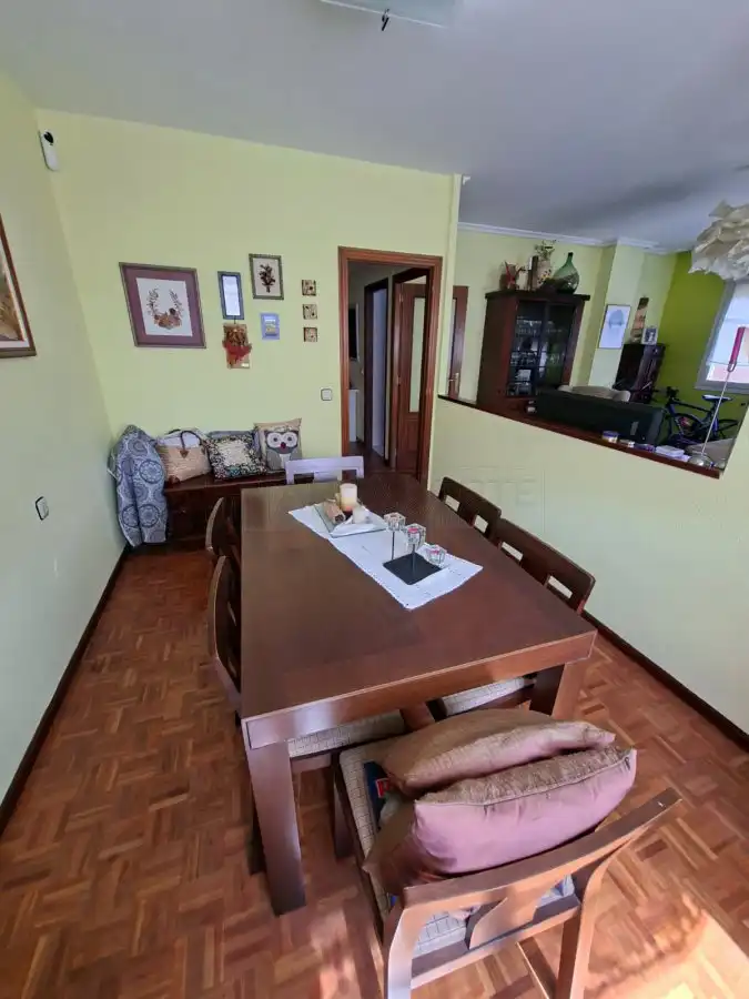 Comedor de Piso en venta en Vitoria - Gasteiz con Calefacción, Parquet y Terraza