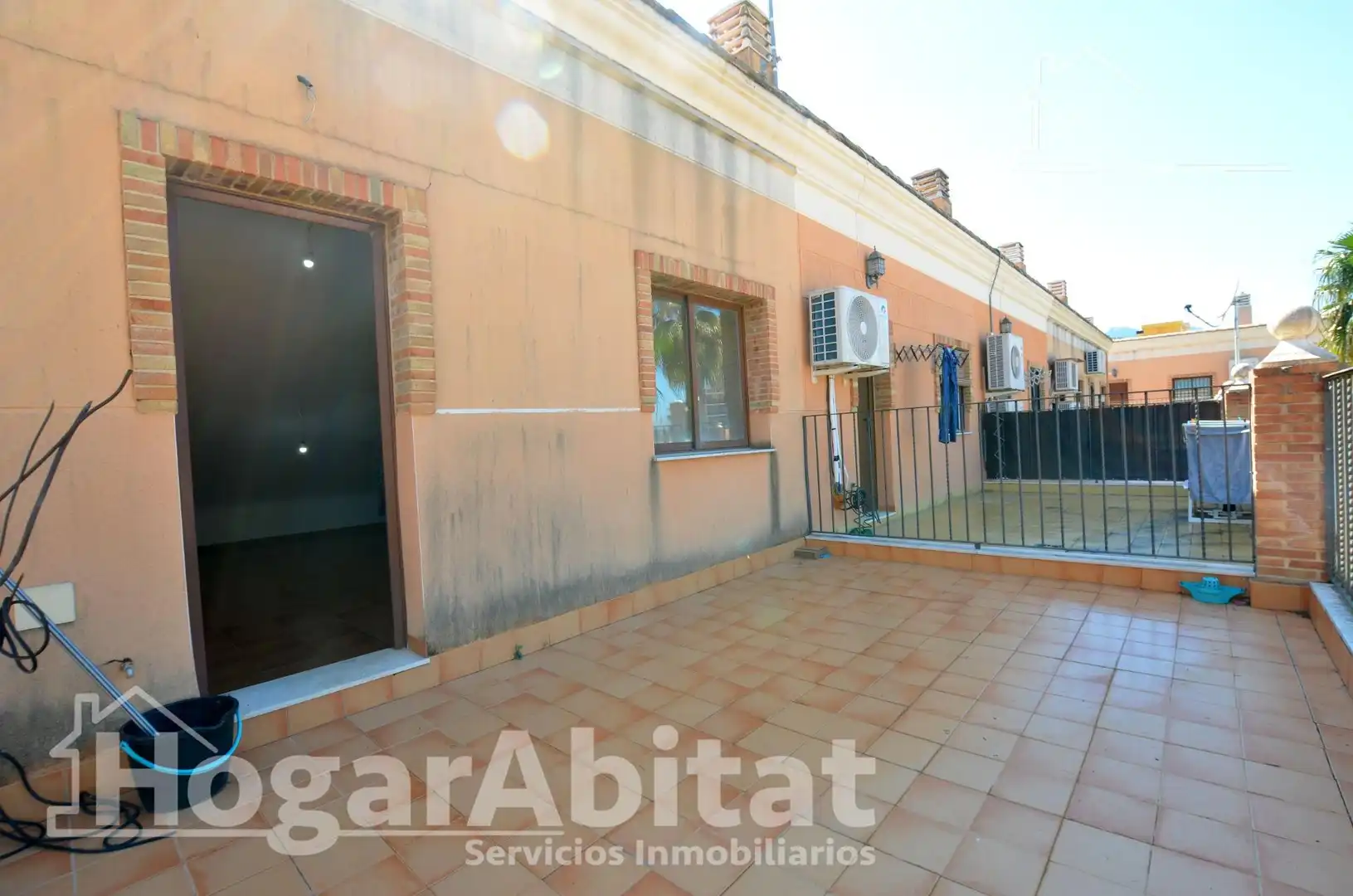 Vista exterior de Casa adosada en venta en Favara con Terraza, Trastero y Balcón