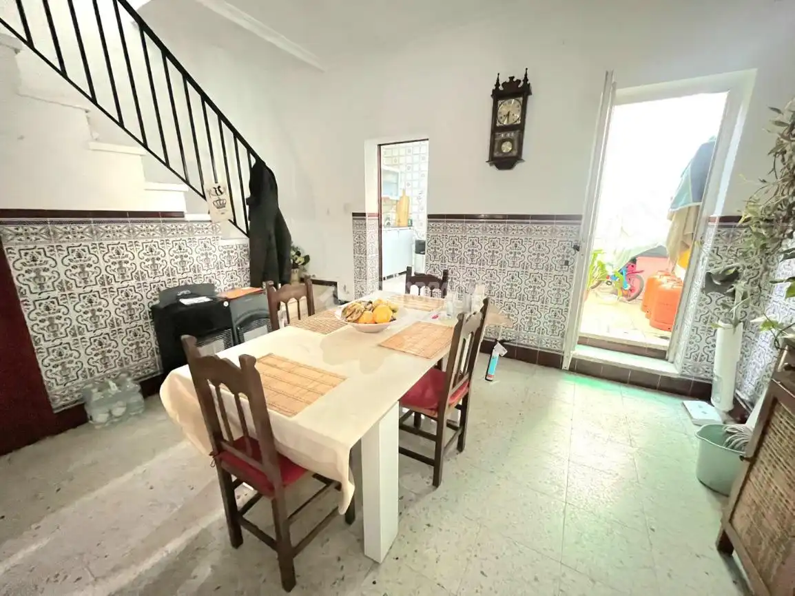 Dining room of Detached homes for sale in San Juan de Aznalfarache