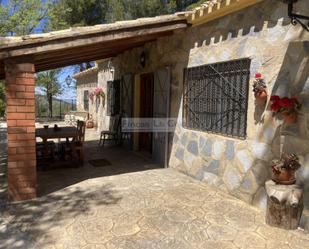 Country house for sale in Confrides