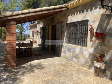 Maison rustique à vendre à Confrides