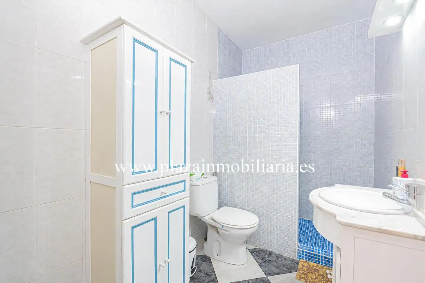 Baño de Casa o chalet en venta en Lucena con Aire acondicionado, Terraza y Trastero