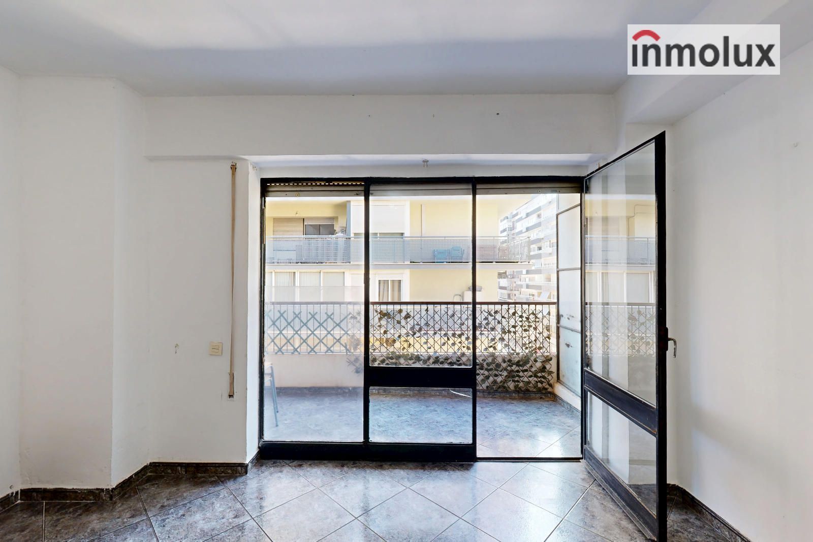 Dormitori de Pis en venda en Alicante / Alacant amb Terrassa