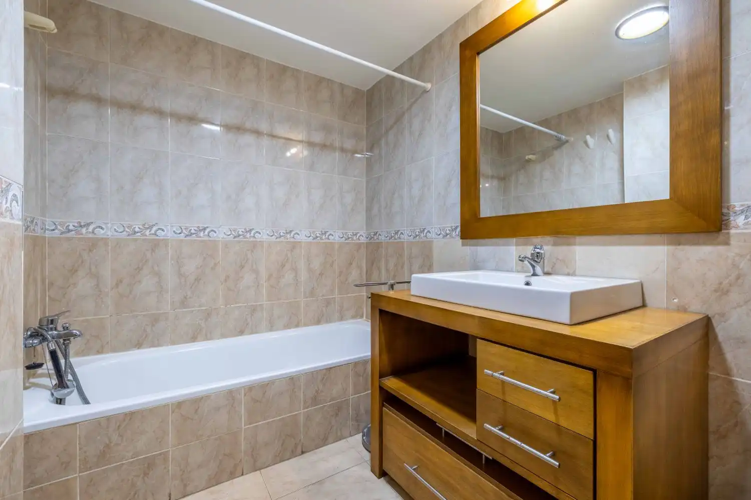 Bathroom of Flat for sale in Murcia  with Air Conditioner, Heating and Furnished