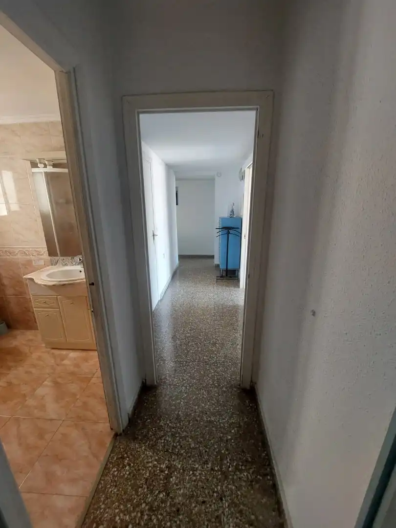 Flat for sale in Valencia  with Air Conditioner, Terrace and Furnished