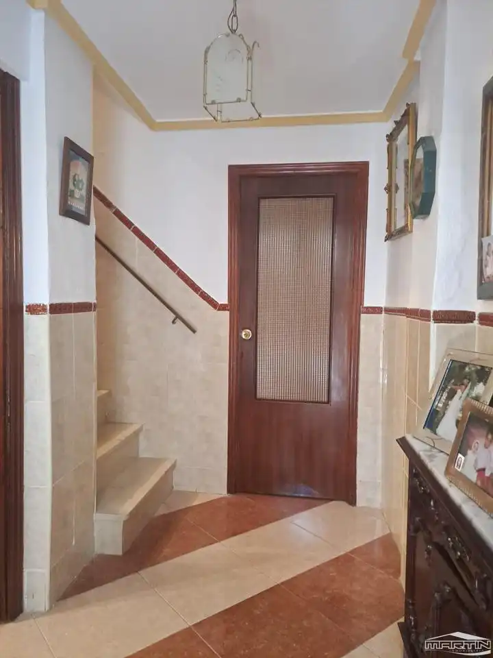 Haus oder Chalet zum Verkauf in Lucena mit Terrasse und Abstellraum