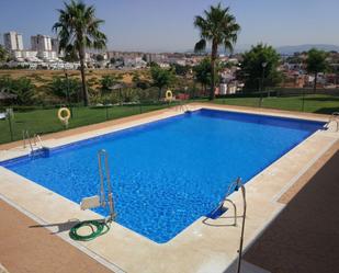 Piscina de Pis de lloguer en Algeciras amb Moblat i Piscina comunitària