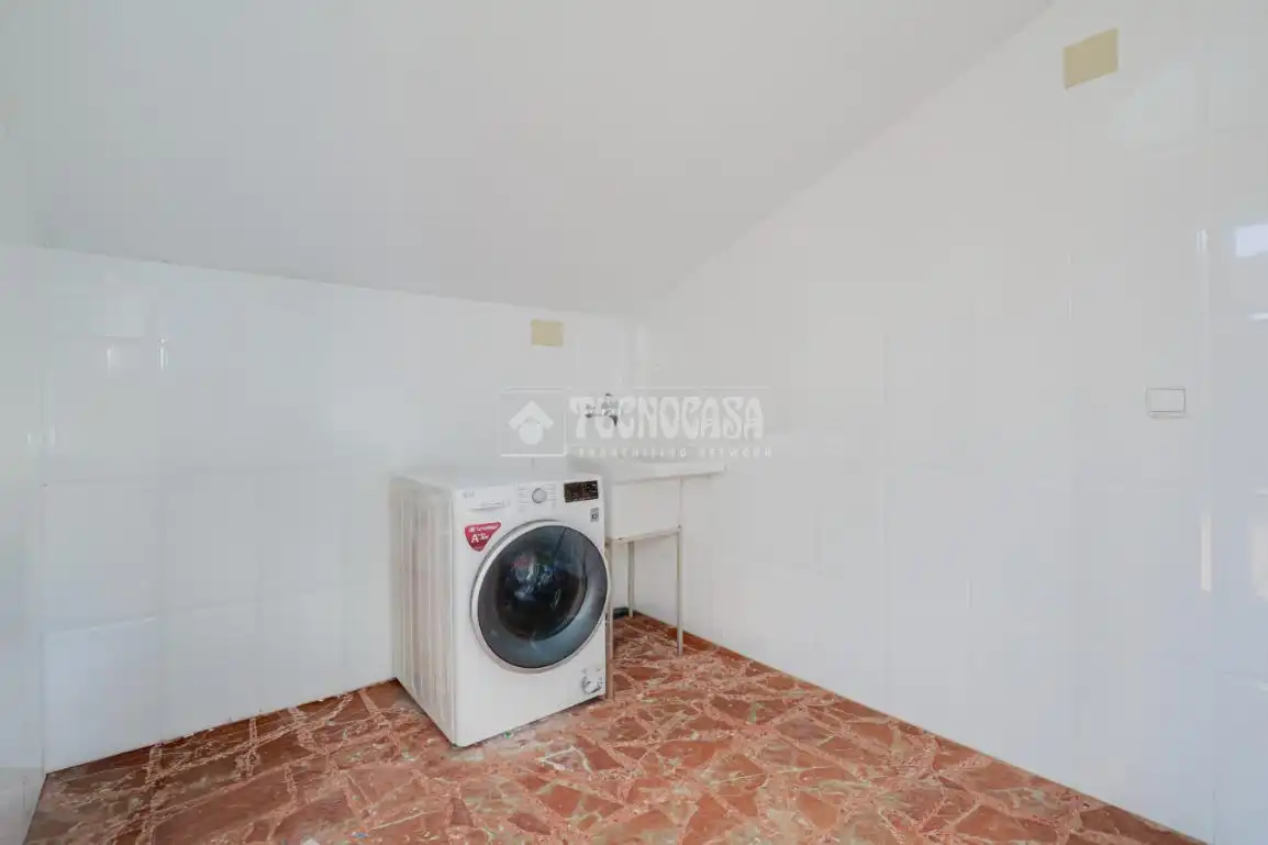 Bany de Casa o xalet en venda en Rubí amb Aire condicionat, Calefacció i Terrassa