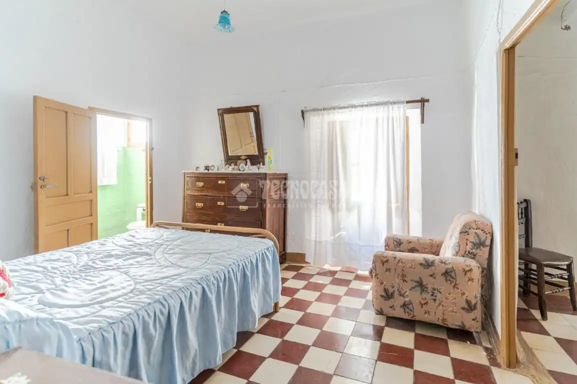 Casa adosada en venta en Otívar