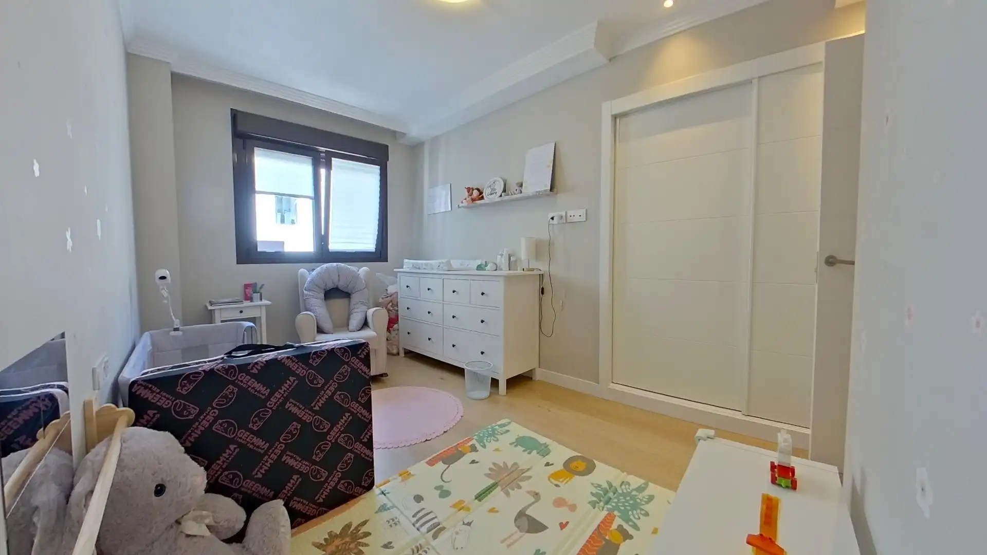 Habitación de Piso de alquiler en Málaga con Aire acondicionado, Calefacción y Terraza