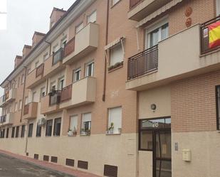 Exterior view of Duplex for sale in Torrijos
