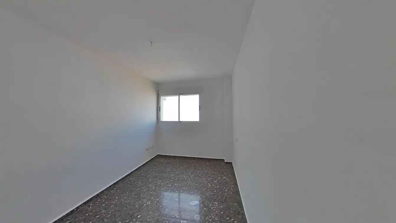 Habitación de Piso en venta en Valencia con Aire acondicionado y Calefacción