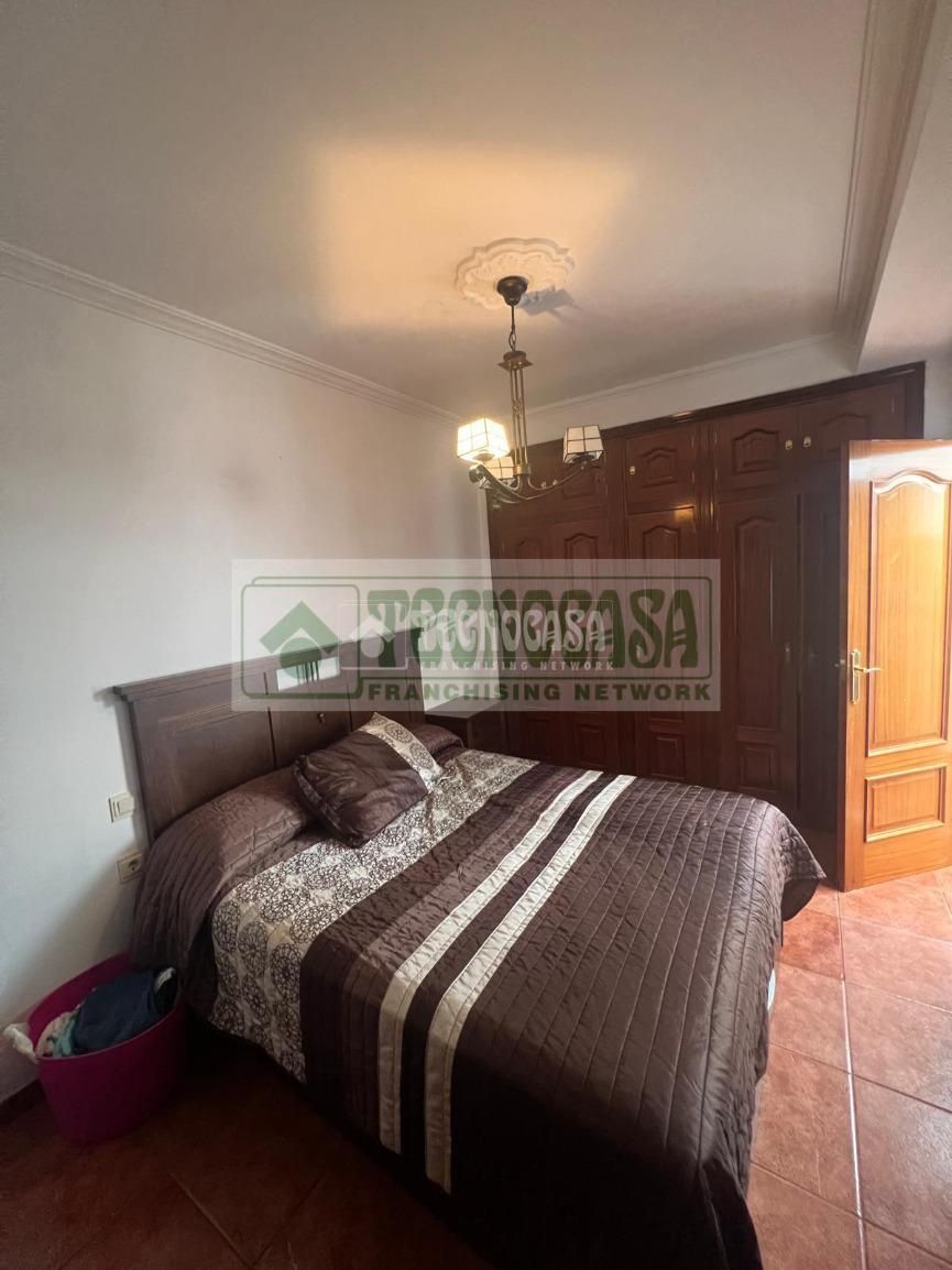 Dormitori de Casa adosada en venda en Ronda amb Aire condicionat, Calefacció i Terrassa