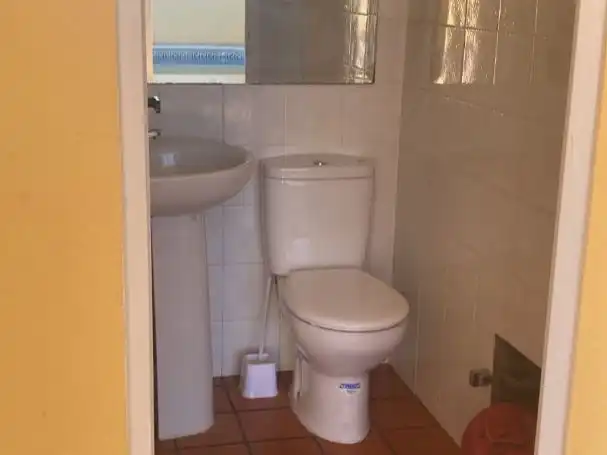 Badezimmer von Haus oder Chalet zur Miete in Palomares del Río, Sevilla