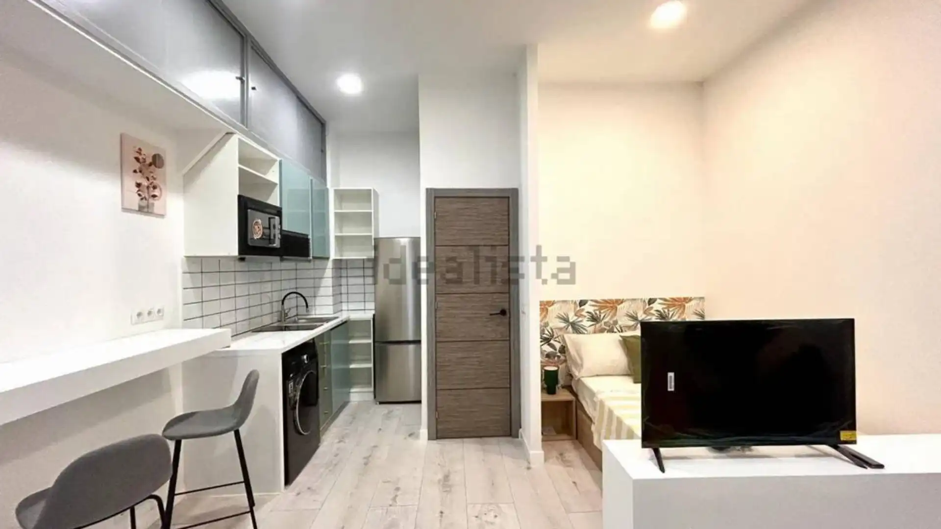 Dormitori de Estudi en venda en Badalona