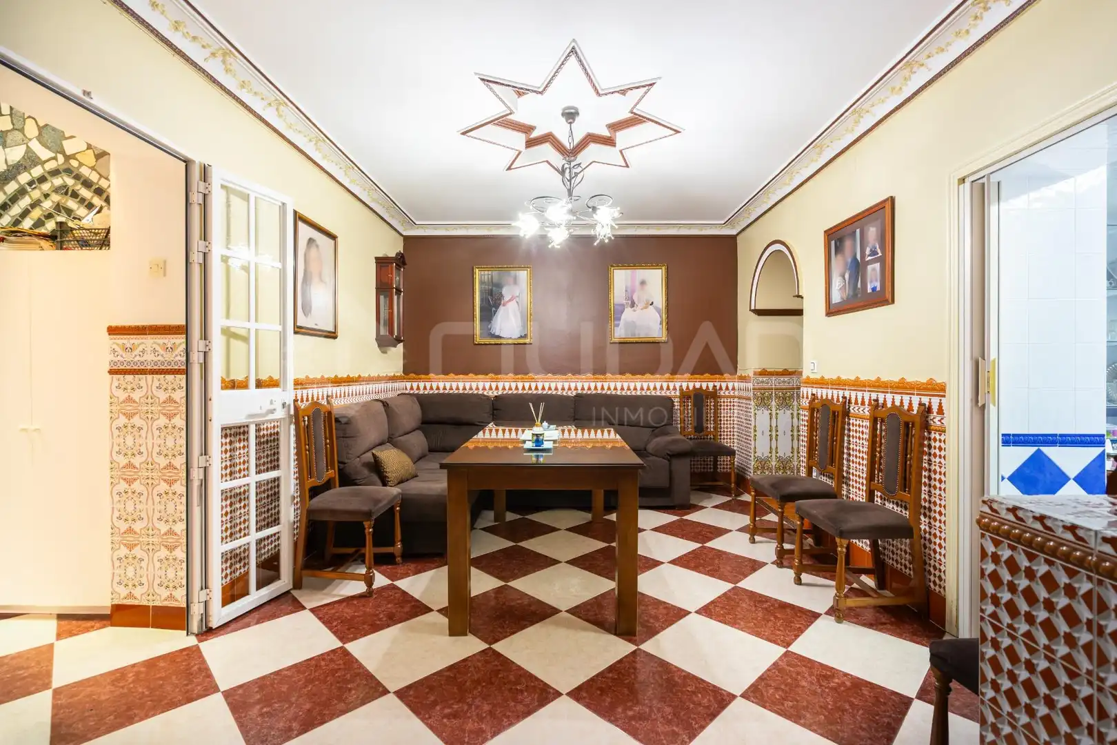 Dining room of Houses for sale in Sevilla