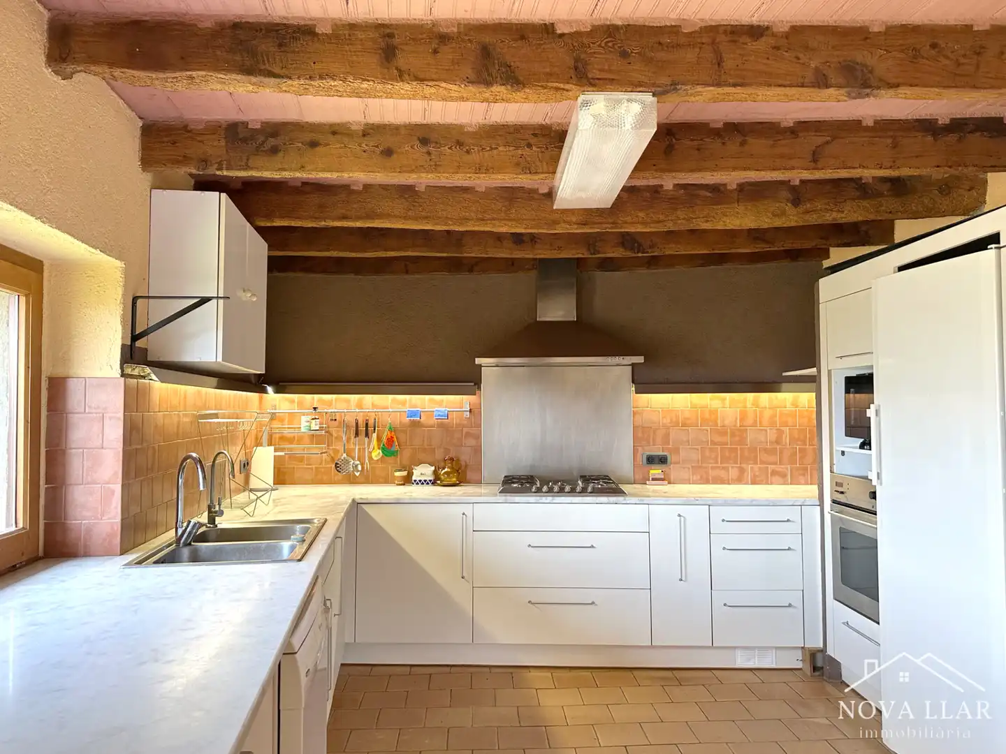 Cocina de Finca rústica en venta en Les Llosses con Calefacción, Jardín privado y Parquet