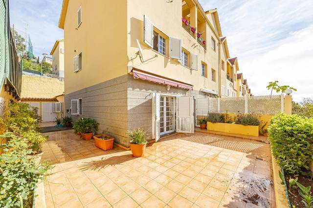 Casa-chalet en Venta en Los Alvarados - Fuente los Berros - Bandama