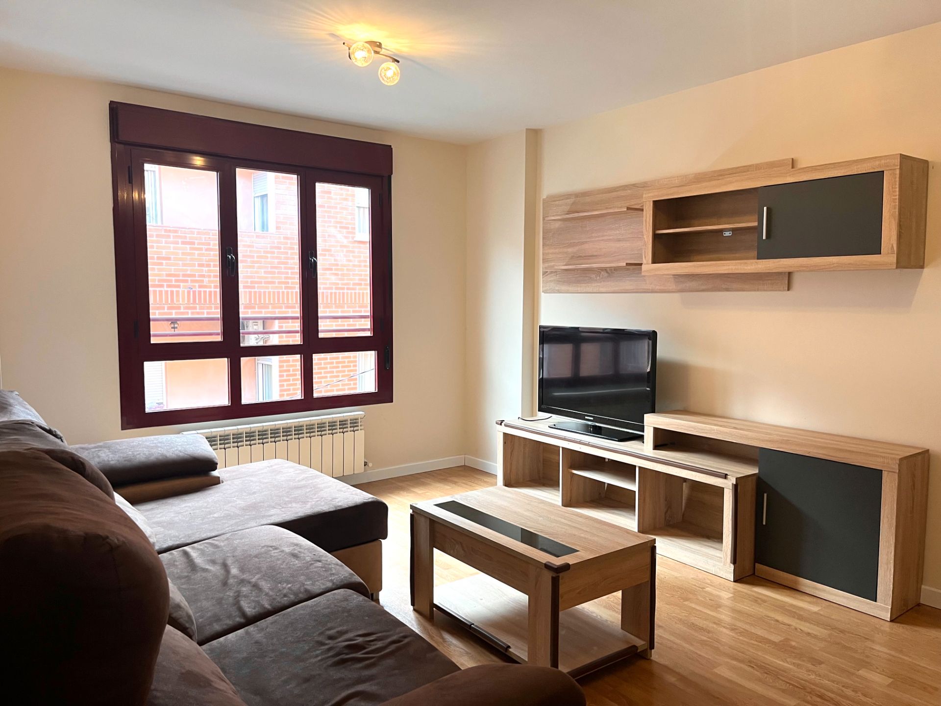 Sala d'estar de Pis en venda en  Toledo Capital amb Aire condicionat, Calefacció i Traster