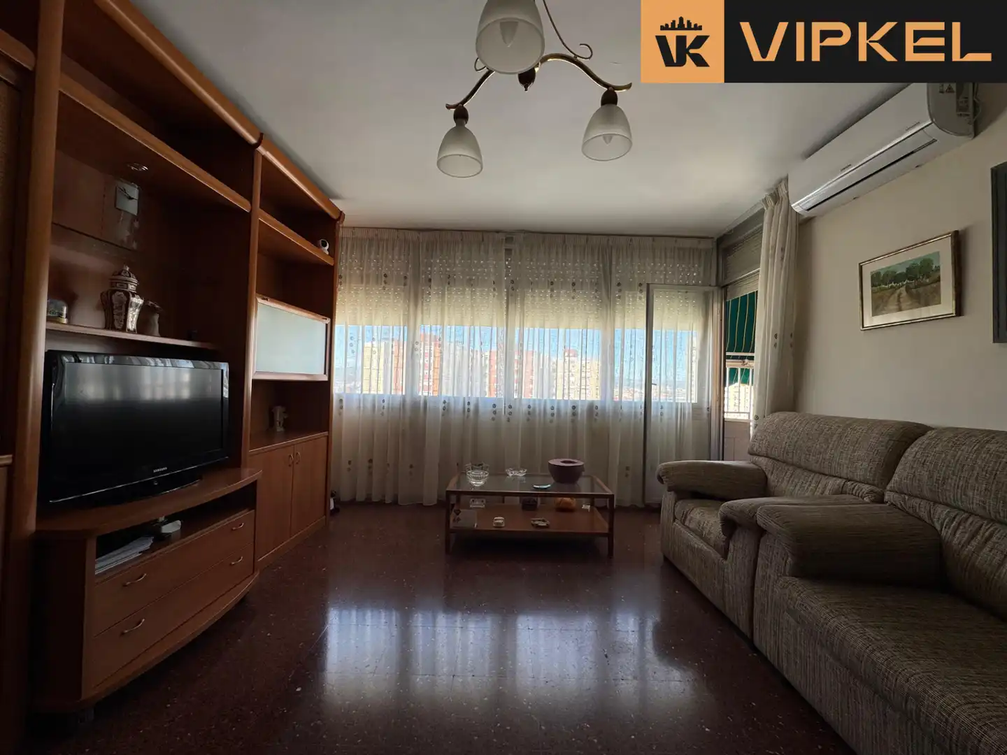 Wohnzimmer von Wohnung zum Verkauf in Cornellà de Llobregat mit Klimaanlage, Heizung und Terrasse