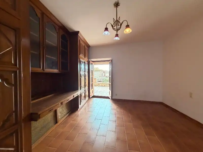 Casa con terraza en venta en Carrer de Figueres, imagen 43