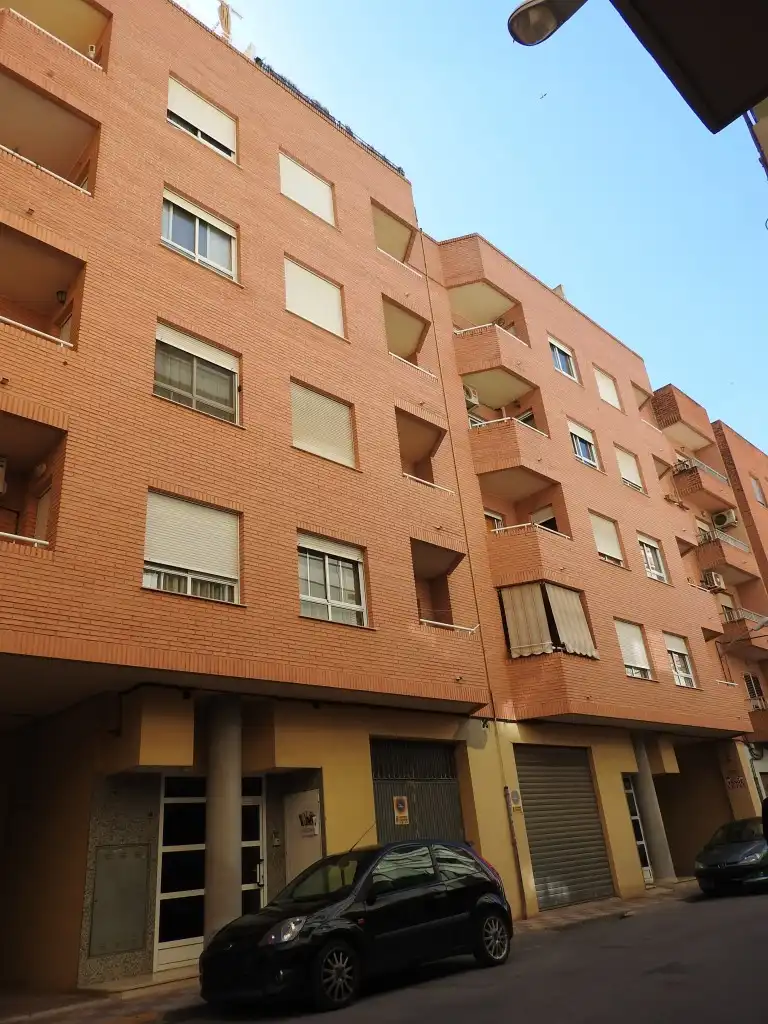Außenansicht von Wohnung zum Verkauf in Almussafes