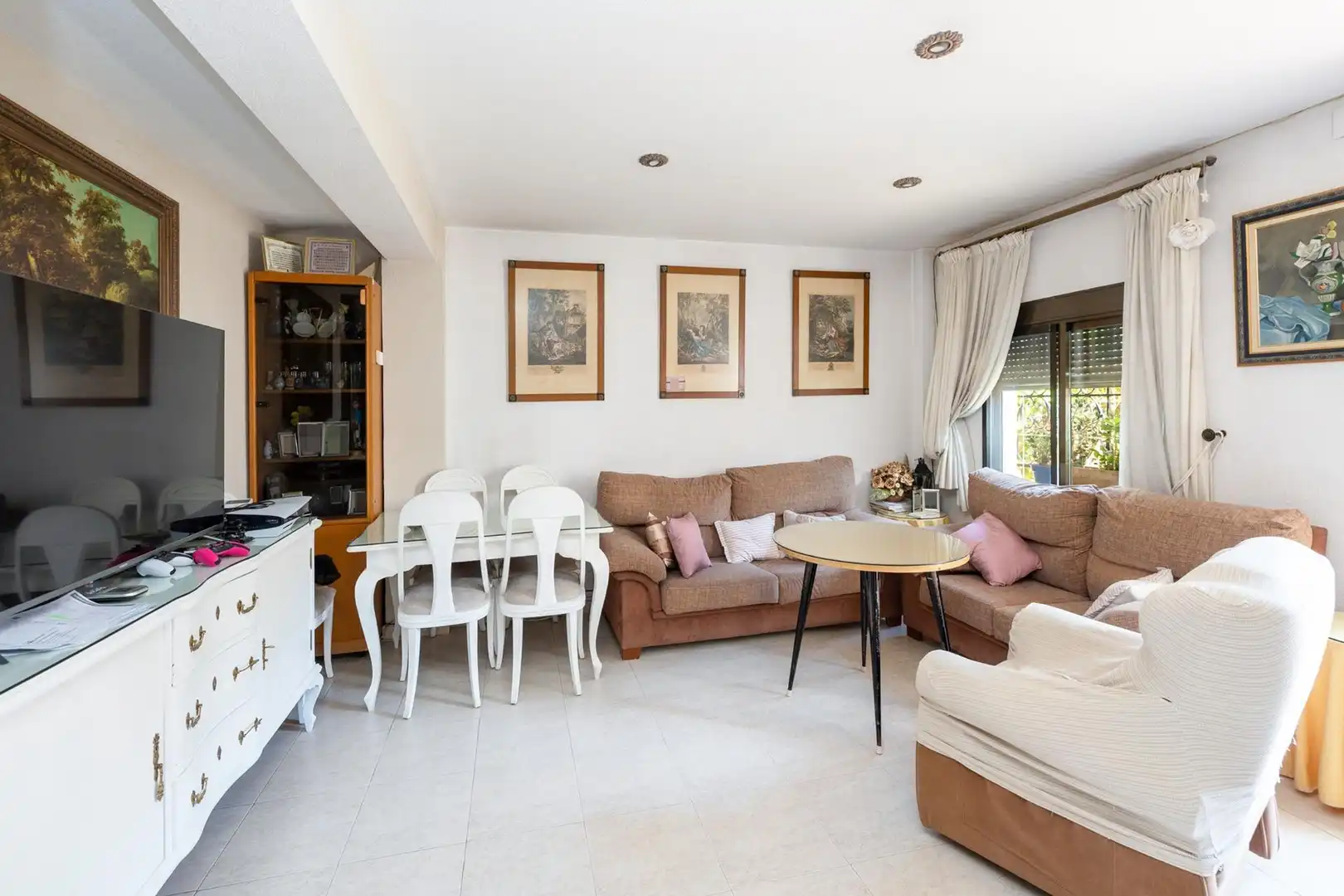 Living room of Houses for sale in Granada  with Air Conditioner, Heating and Private garden
