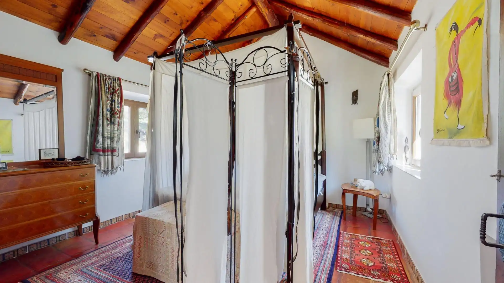 Dormitori de Finca rústica en venda en Casares amb Calefacció, Jardí privat i Terrassa