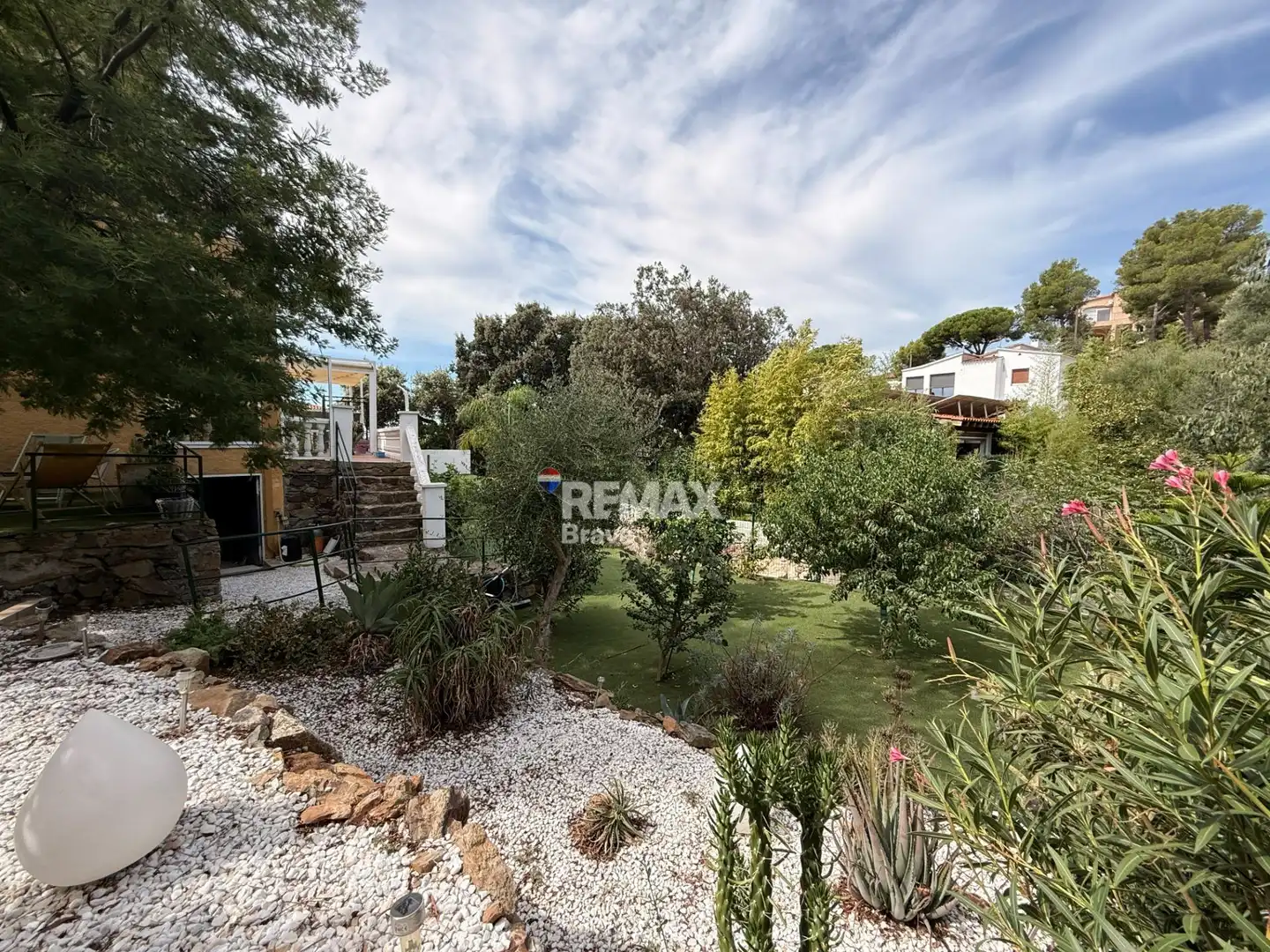 Exterior view of Houses for sale in Roses  with Air Conditioner, Heating and Private garden