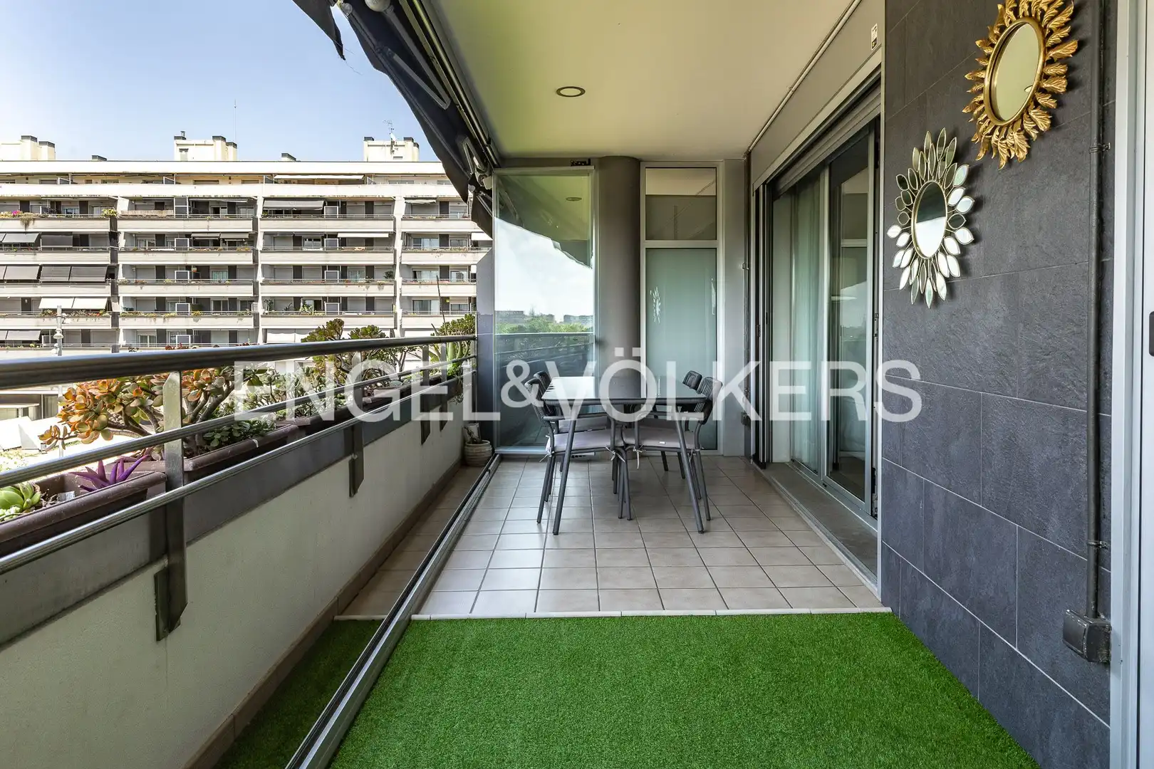 Terrace of Flat for sale in Sant Adrià de Besòs  with Air Conditioner, Heating and Parquet flooring
