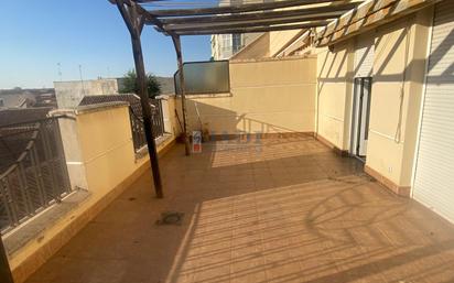 Terrace of Attic for sale in Valdepeñas  with Air Conditioner and Terrace