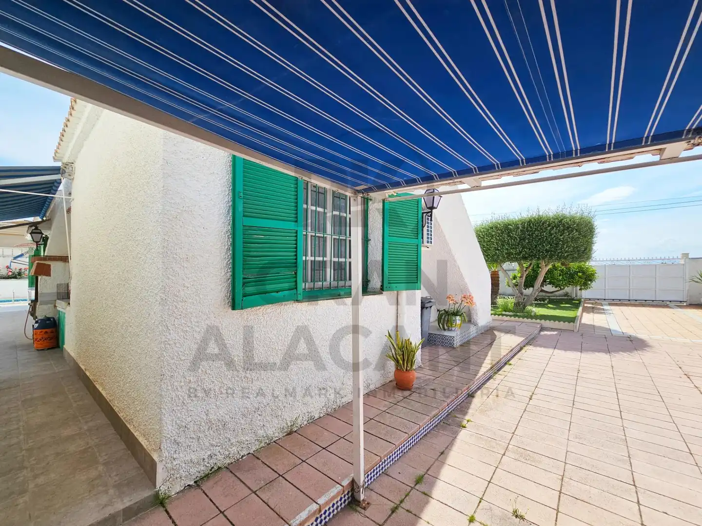 Detached house with pool for sale in Los Arenales del Sol, imagen 35