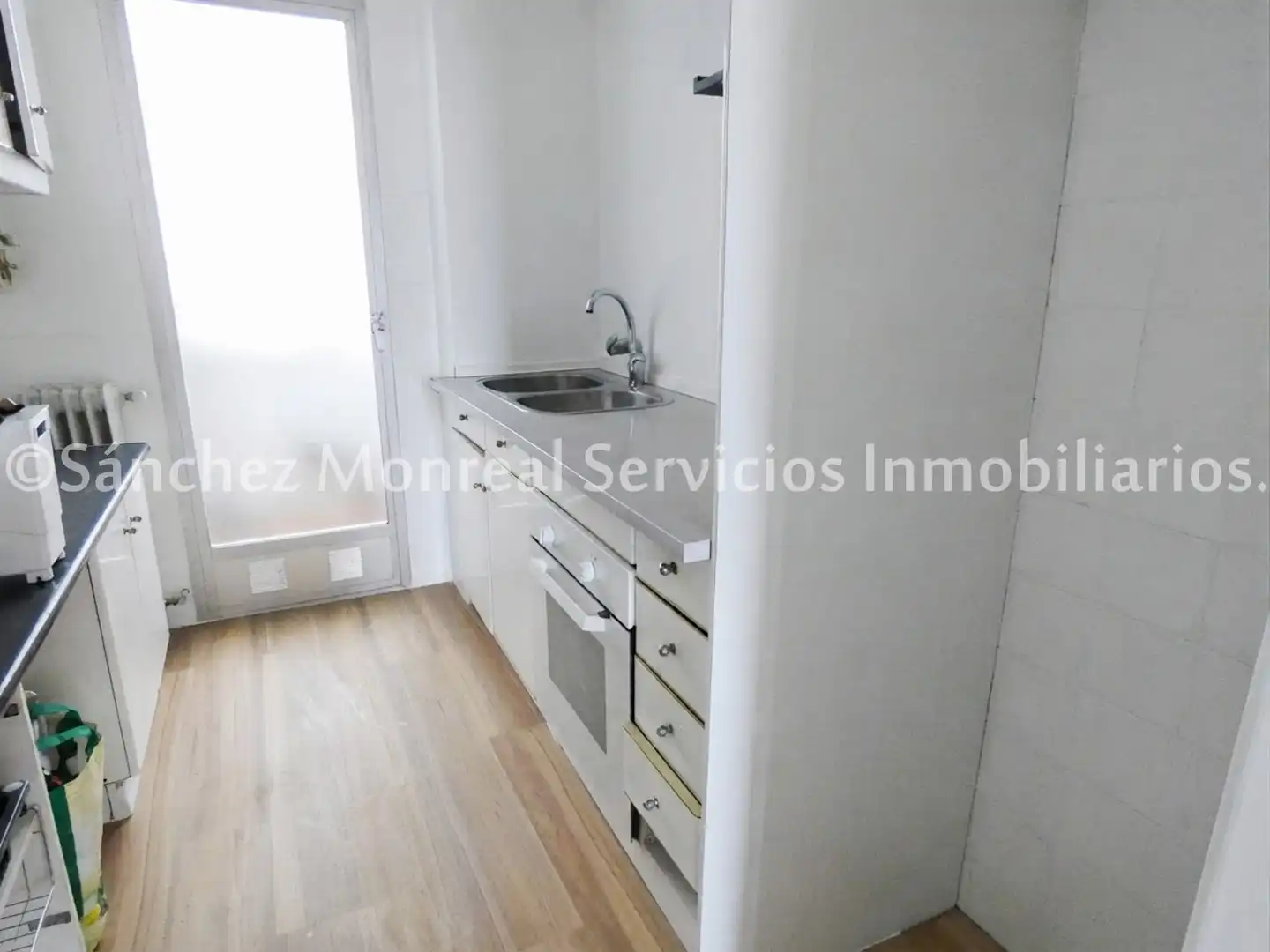 Flat for sale in Calle Cánovas del Castillo, imagen 5