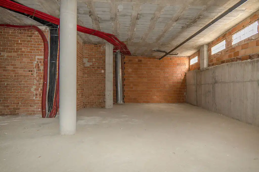 Local commercial à vendre à Pasaje Reina de las Fiestas, imagen 10
