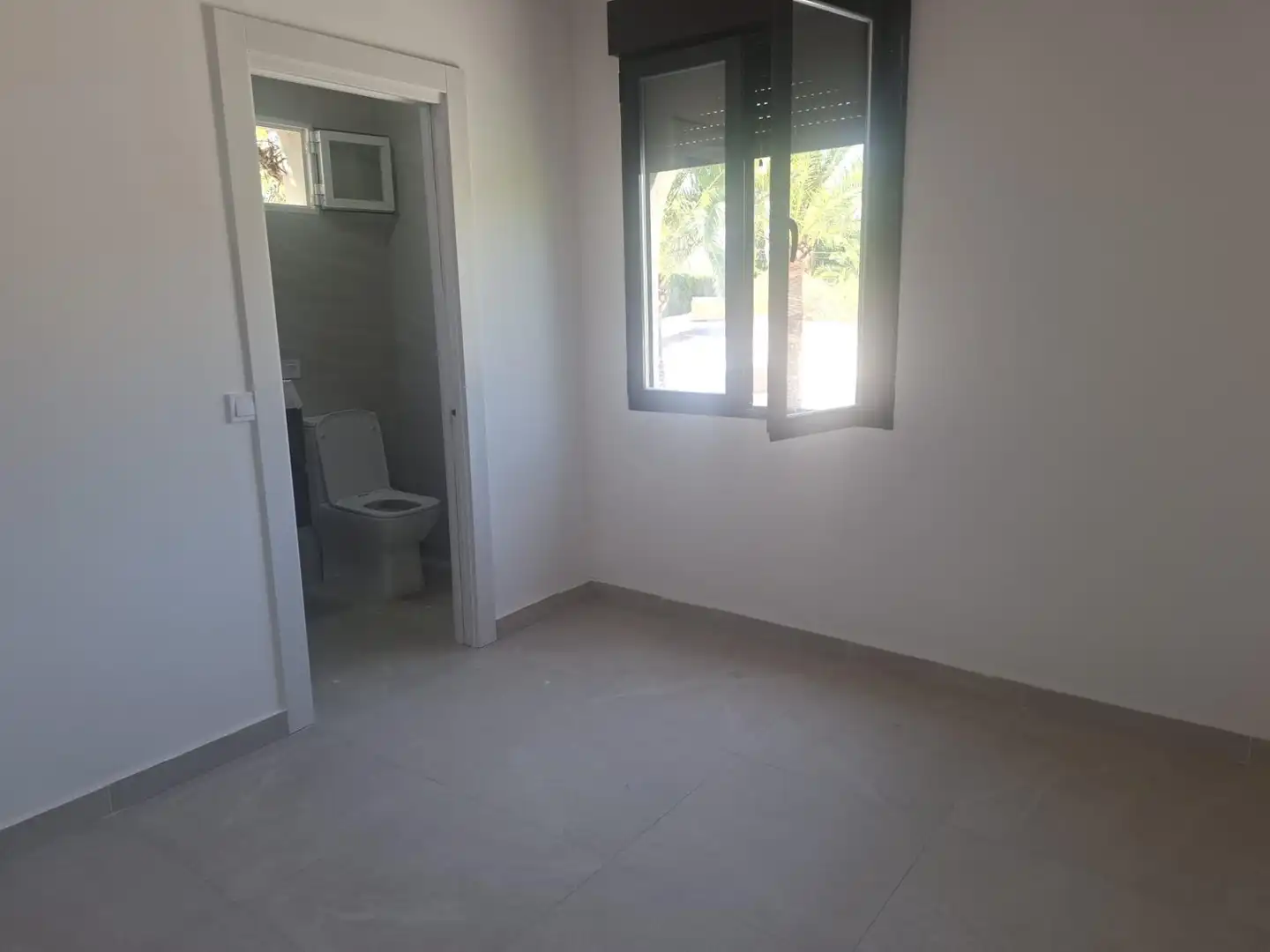 Habitación de Casa o chalet en venta en L'Alfàs del Pi con Aire acondicionado, Jardín privado y Terraza