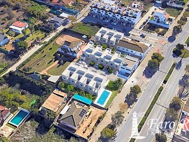 Casa amb piscina en venda a Avenida Playas de la Jara, Resd. Jara Luz