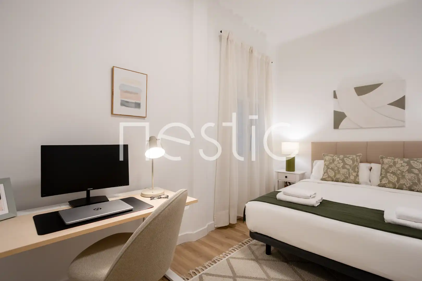 Bedroom of Apartments for rent in Madrid  with Heating, Furnished and Washing machine