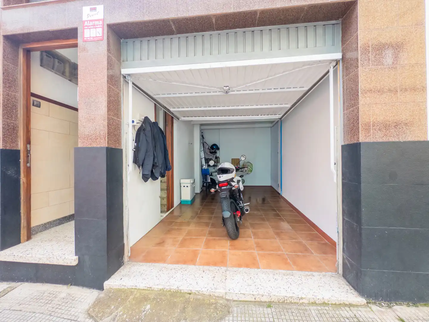 Parking of Houses for sale in San Cristóbal de la Laguna  with Terrace, Storage room and Furnished