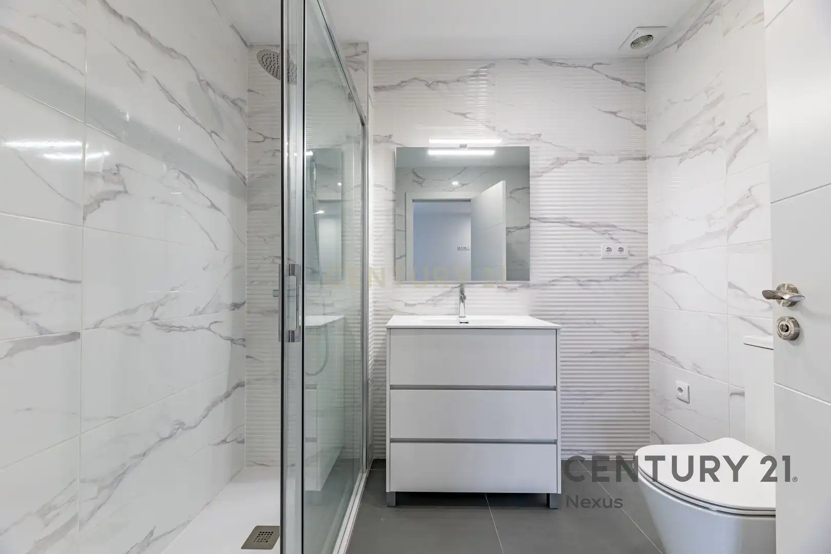 Bany de Apartament en venda en Terrassa