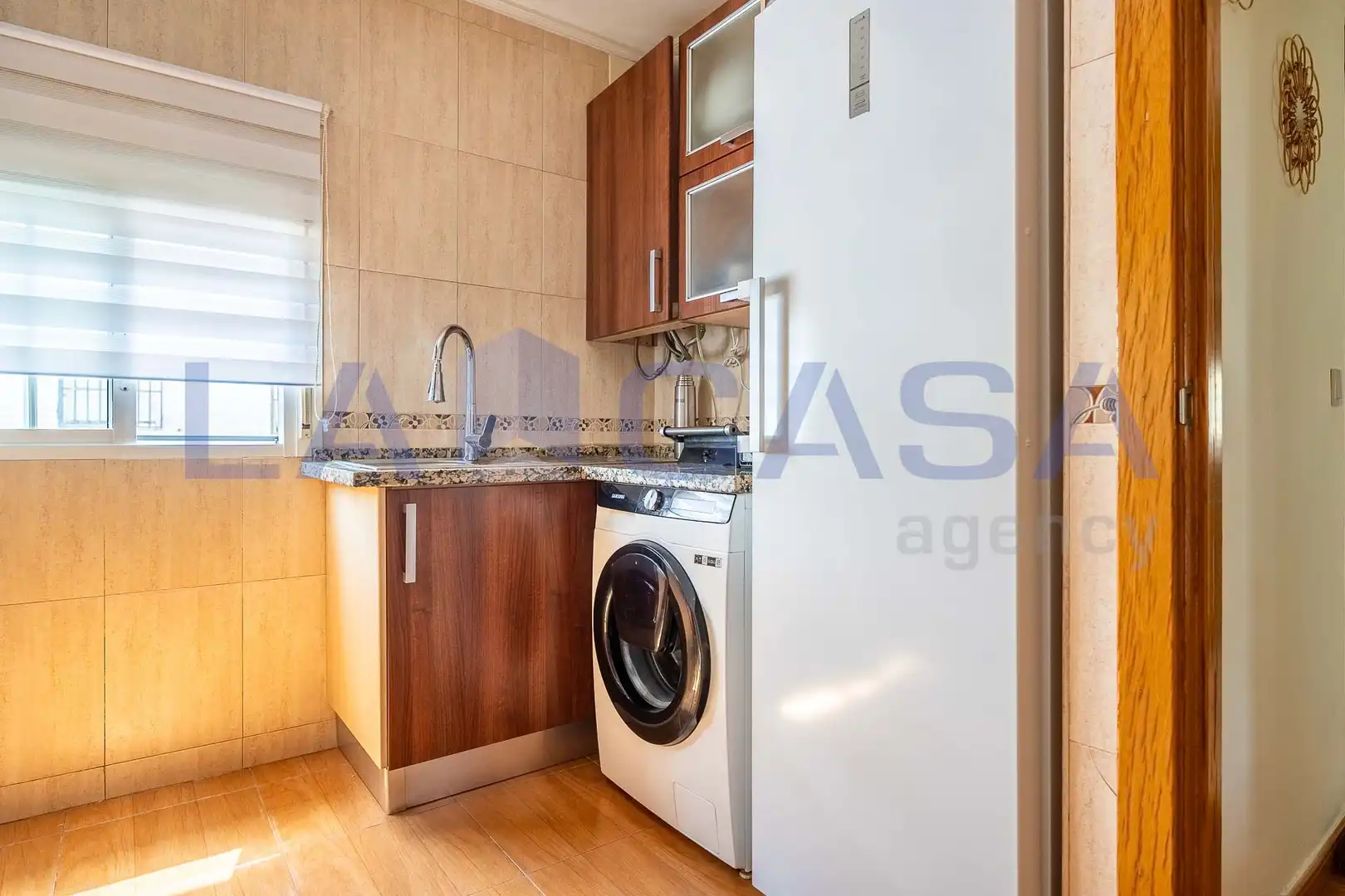 Kitchen of Flat for sale in Sevilla