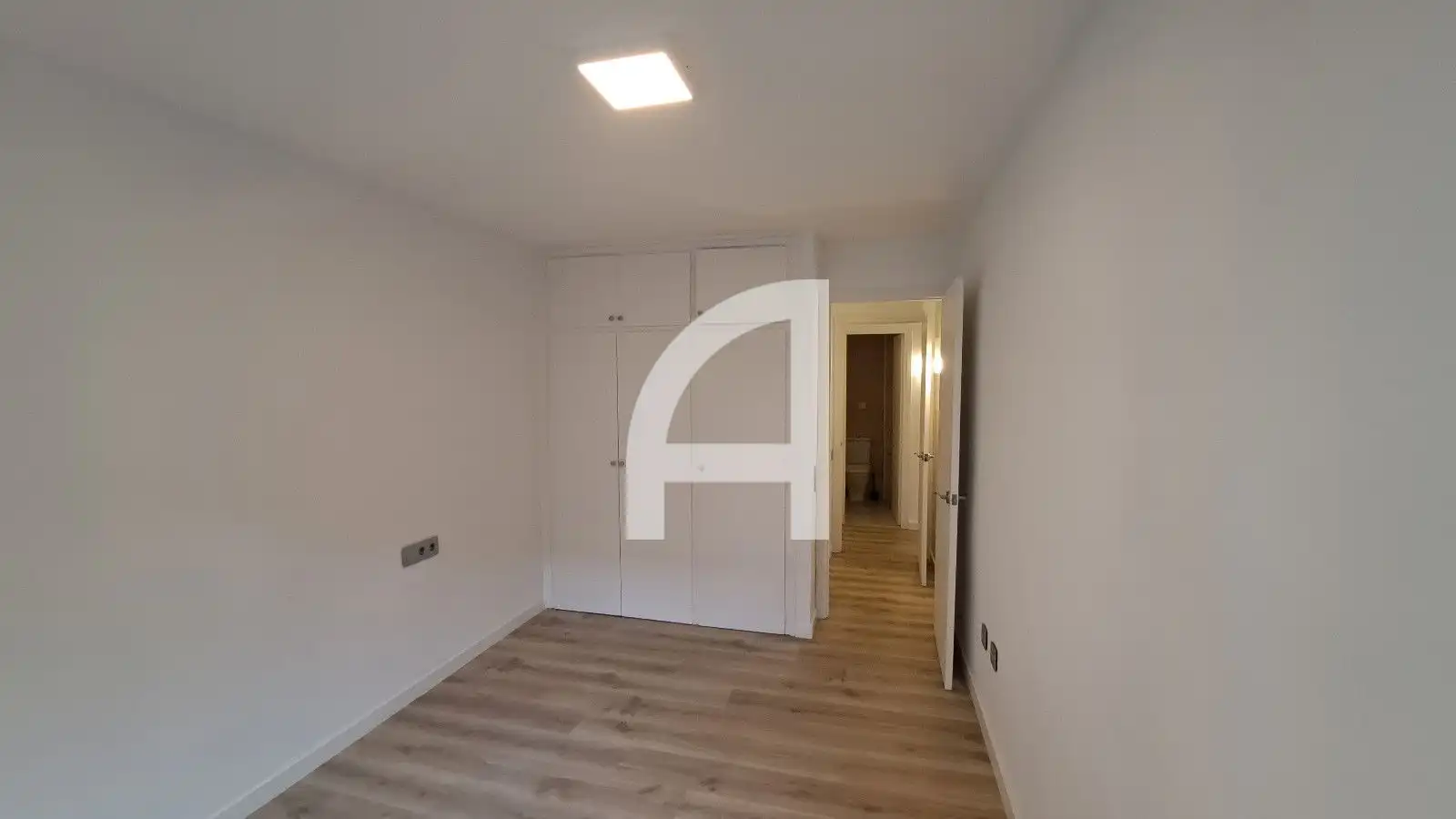 Piso en venta en Terrassa con Calefacción y Terraza