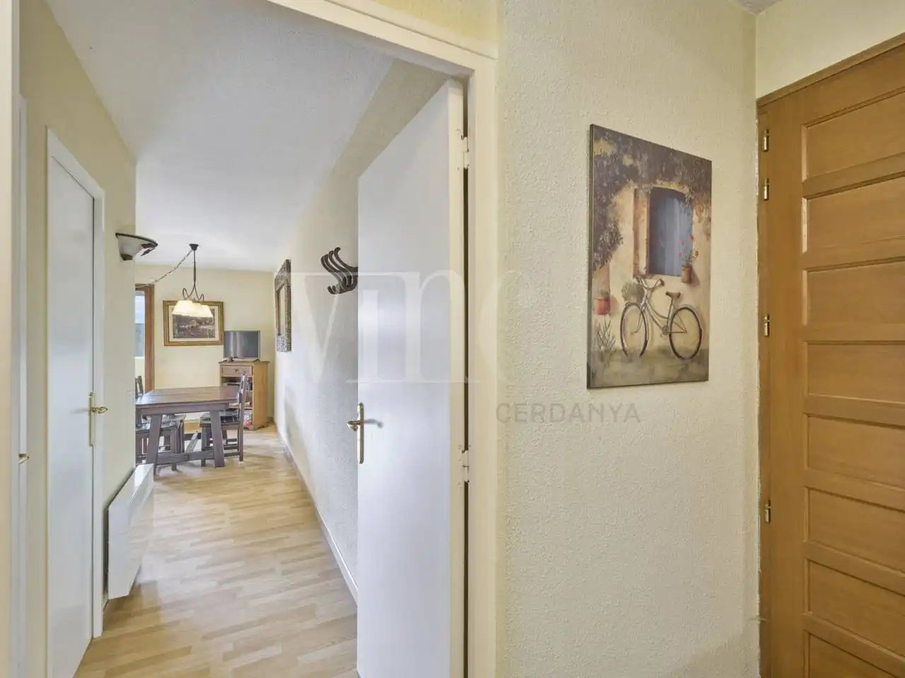Piso en venta en Palau - de - Cerdagne con Calefacción, Parquet y Terraza