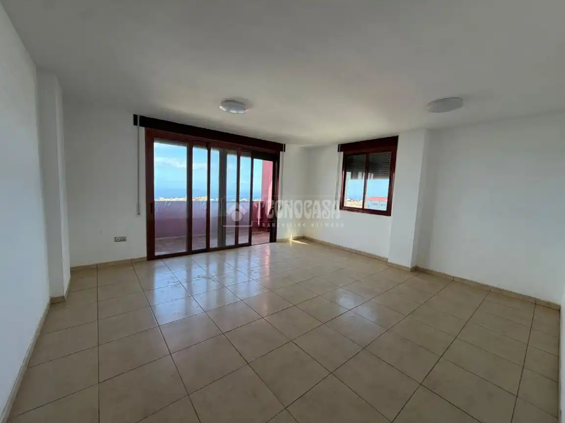 Living room of Flat for sale in San Cristóbal de la Laguna