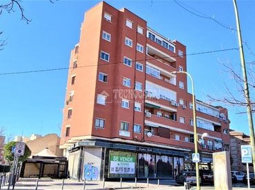 Locale commerciale in vendita a Centro