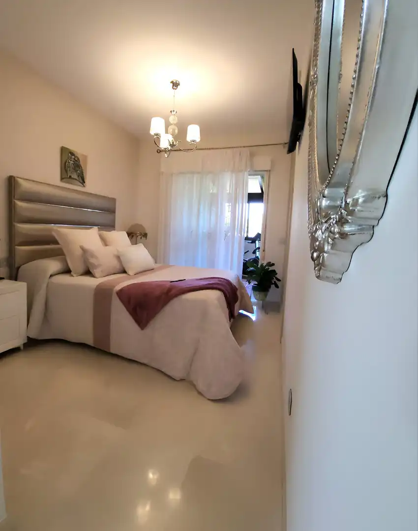 Àtic amb piscina en venda a Estepona Pueblo, imagen 19