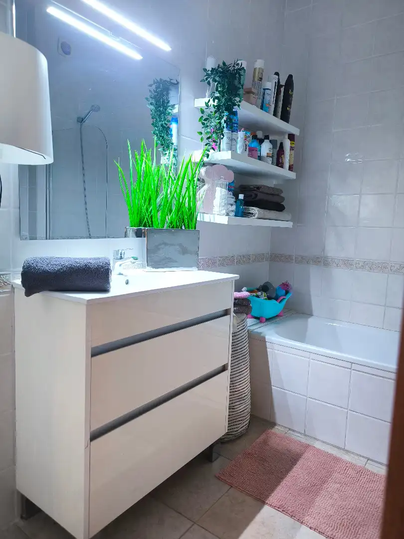 Baño de Casa adosada en venta en Lliçà d'Amunt con Aire acondicionado, Calefacción y Jardín privado