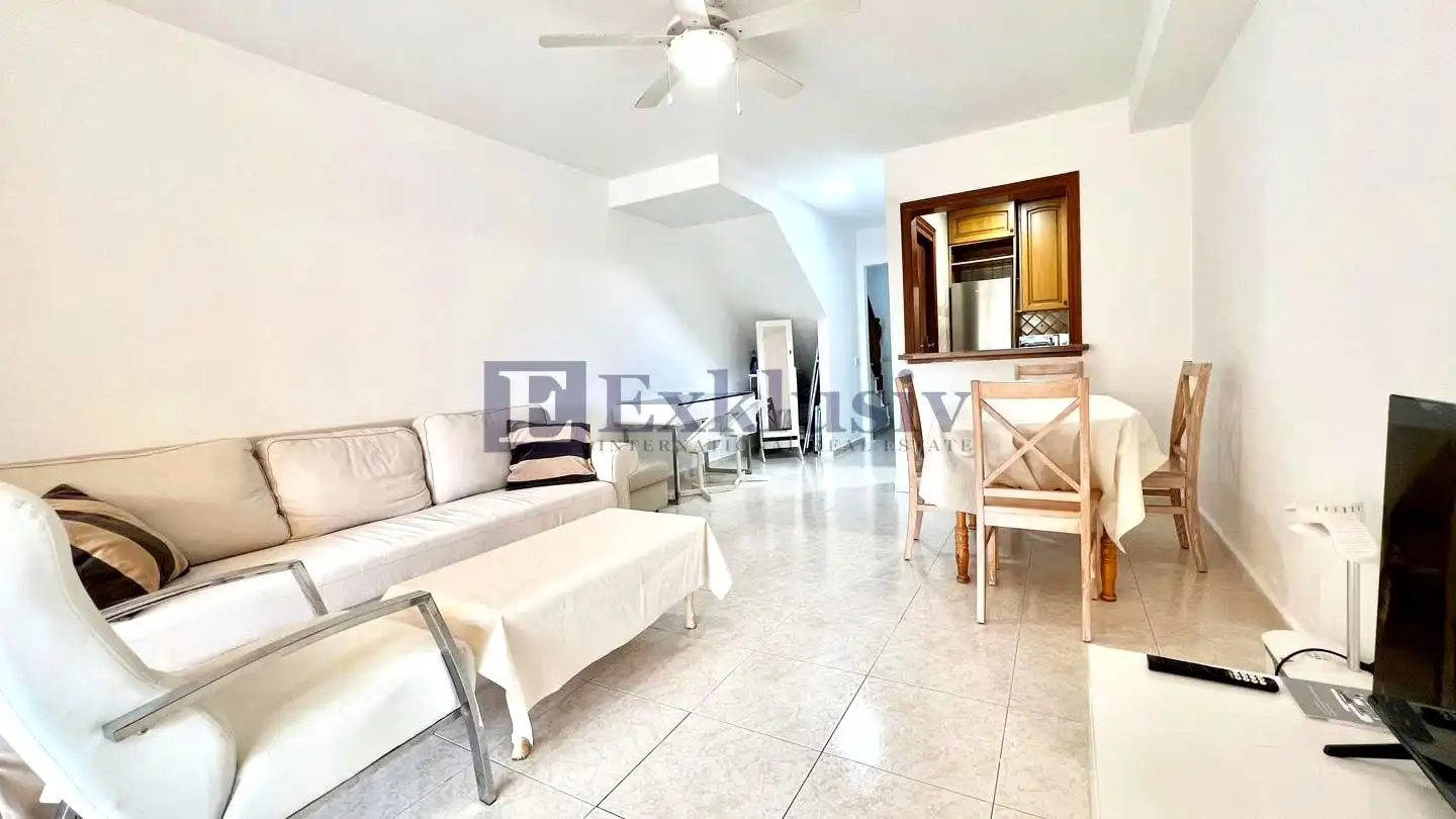 Exterior view of Ground floor for sale in Arona  with Air Conditioner, Terrace and Storage room