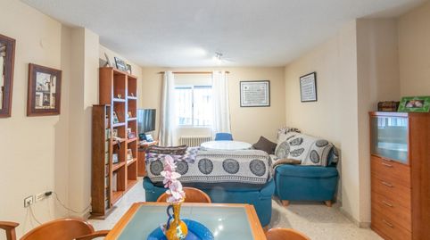 Foto 2 de Casa adosada en venta en Calle del Pensamiento, 19, La Zubia Ciudad, La Zubia
