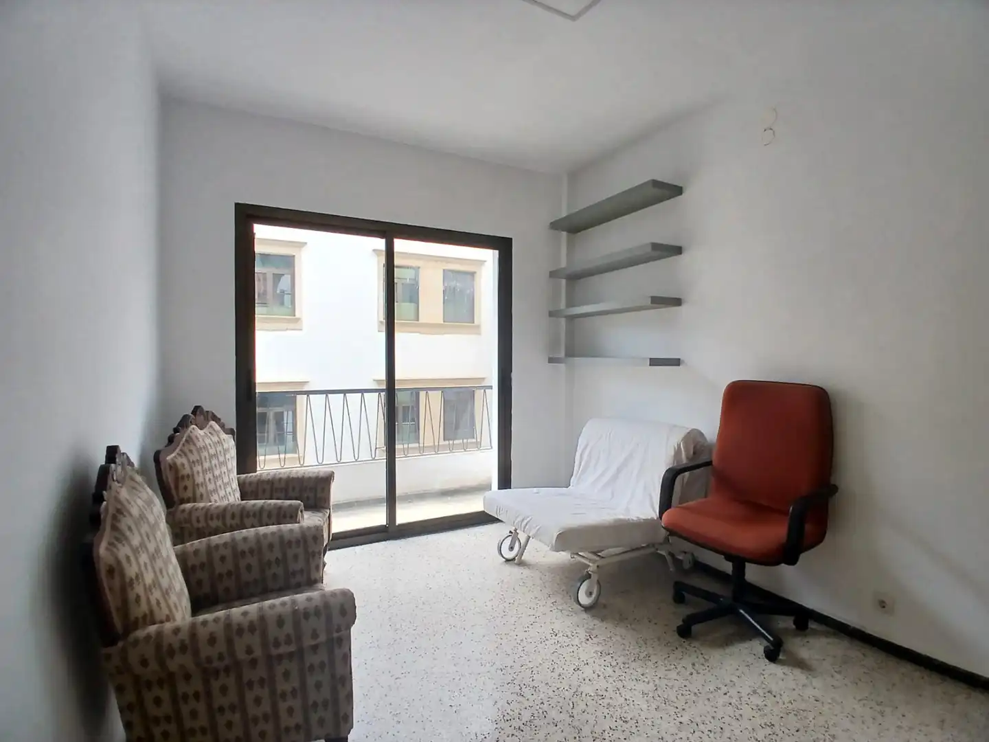 Sala d'estar de Pis en venda en Las Palmas de Gran Canaria amb Balcó
